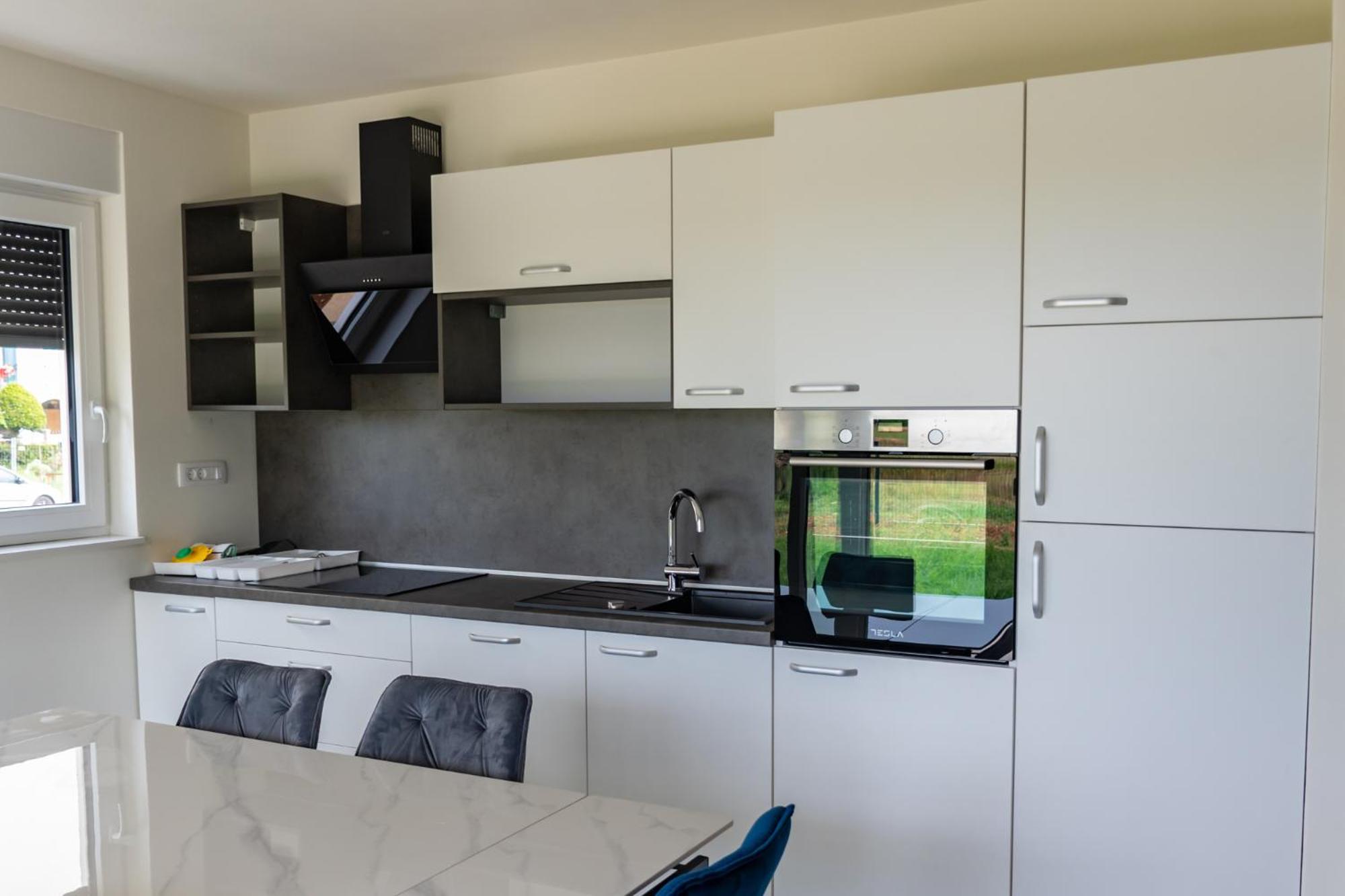 Baden Resort Basanija, Umag-With Sea View, Parking And 300M From The Beach Exterior foto