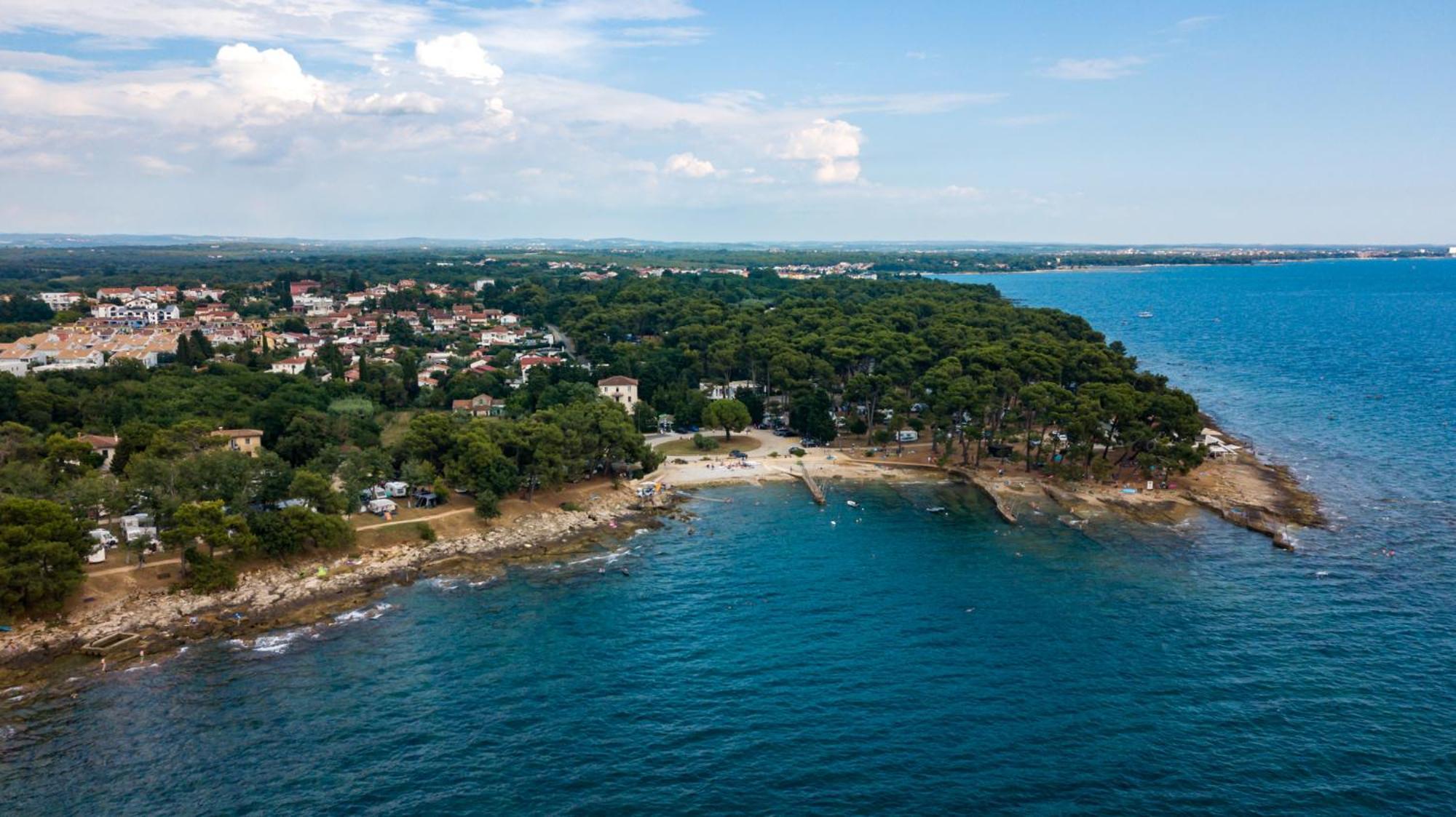 Baden Resort Basanija, Umag-With Sea View, Parking And 300M From The Beach Exterior foto